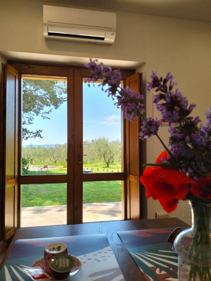 Agriturismo La Villetta San Lorenzo Nuovo Eksteriør billede